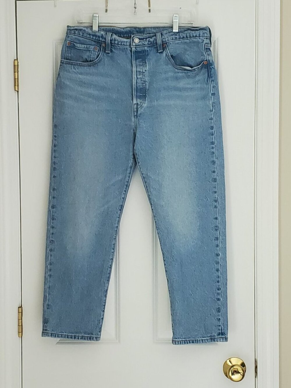 Levi's Women’s 501 Original Cropped Straight Leg Button Fly Jeans
